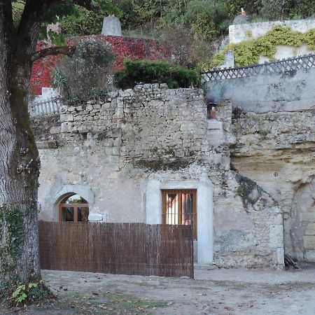 Gite De La Rochere Noizay Exterior photo