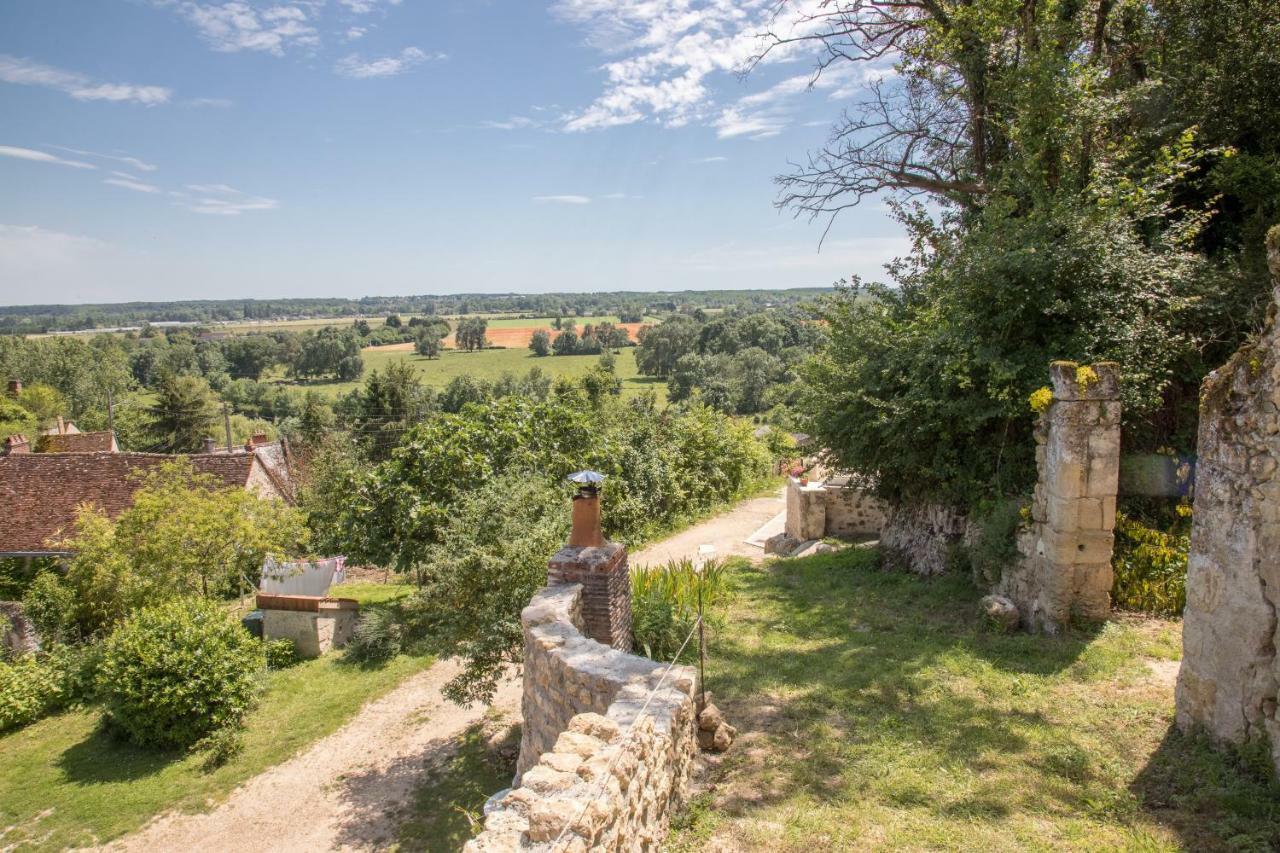 Gite De La Rochere Noizay Exterior photo