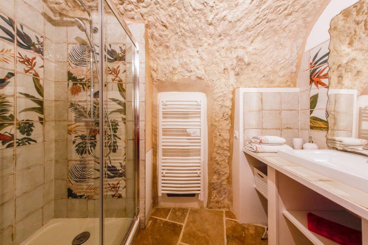 Gite De La Rochere Noizay Exterior photo